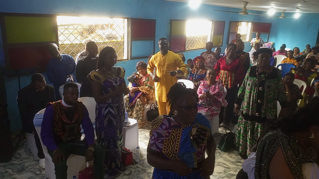 Fellowship & Prayer